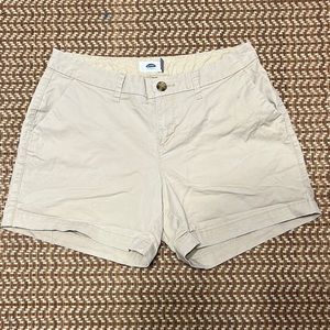 Women’s khaki shorts